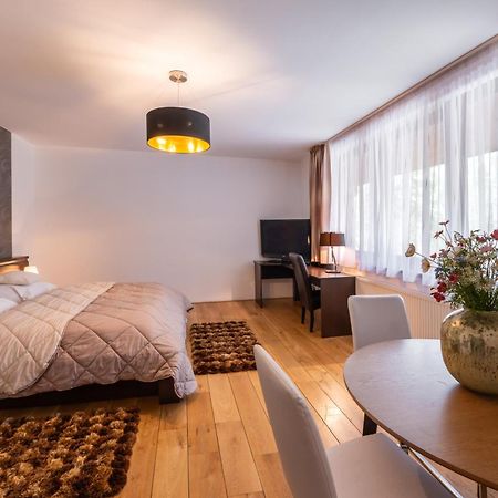 Archa Hotel Όλομουτς Εξωτερικό φωτογραφία